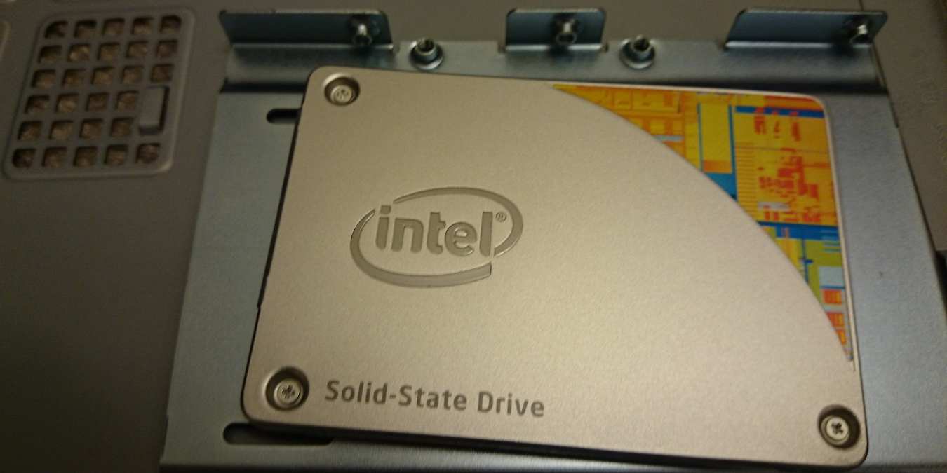 读懂SSD固态硬盘– 什么是顺序读写、随机读写、4K读写、IOPS值?